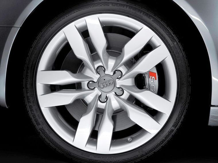 2007 Audi S6 Rim Picture